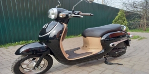 8 MILLION SO`MLIK SKUTER NOSOZ CHIQDI