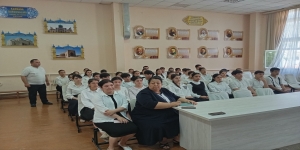 “Yosh iste’molchi” mavzusida davra suhbati o‘tkazildi