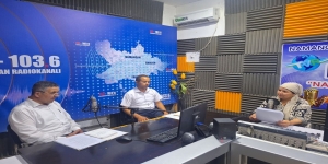 NAMANGAN” RADIOKANALINING “SIZ UCHUN MUHIM” JONLI EFIRIDA ISTE’MOLCHILAR HUQUQLARI MASALALARI MUHOKAMA QILINDI